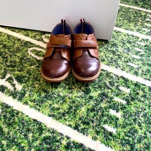 Brown dress up shoes